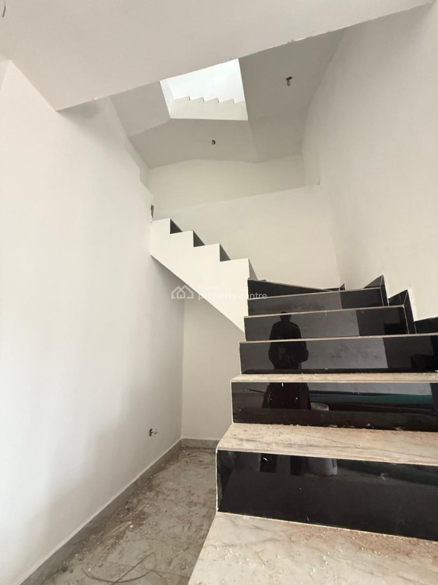 Luxury 5-bedroom Modern Terraced Duplex with Private Compound, Kolapo Ishola Gra, Akobo, Ibadan, Oyo, Terraced Duplex for Sale