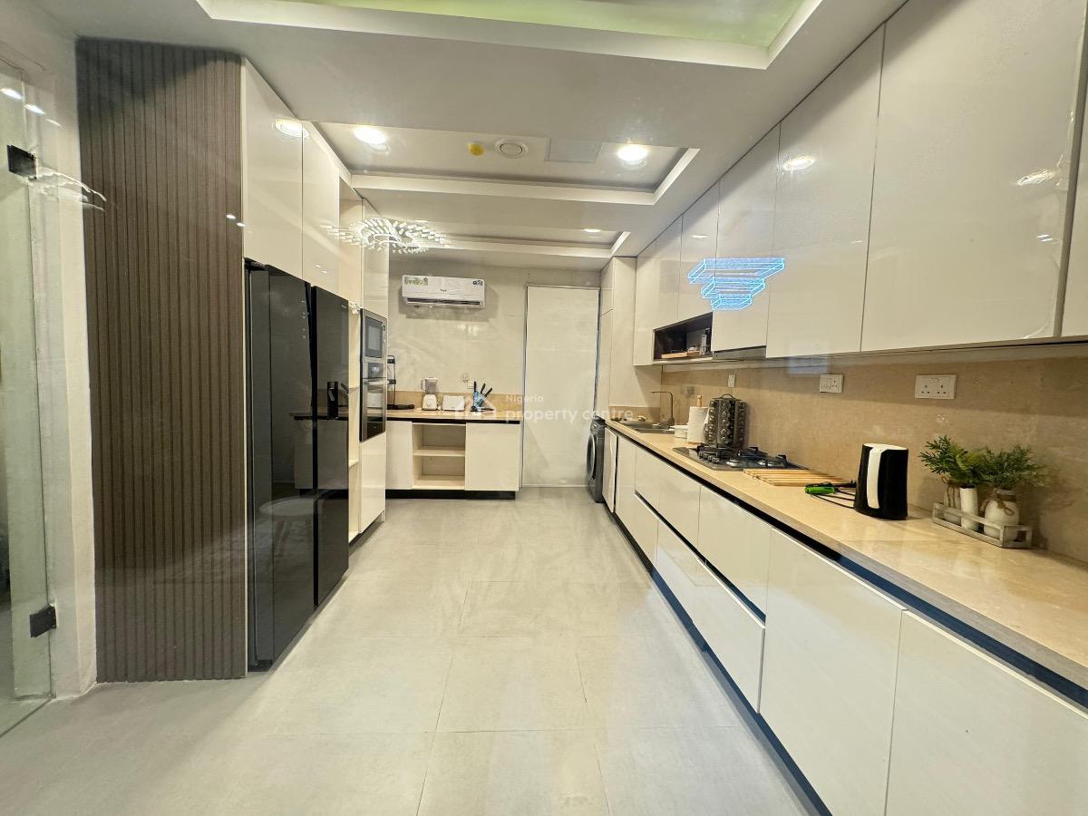 Luxury 2 Bedroom Apartment Fully Furnished, Periwinkle Estate, Lekki Phase 1, Lekki, Lagos, Block of Flats for Sale