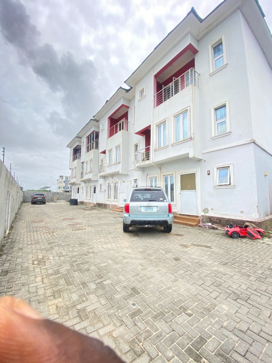 4 Bedroom Terrace Duplex with Bq., Atlantic View Estate, Igbo Efon, Lekki, Lagos, Semi-detached Duplex for Rent