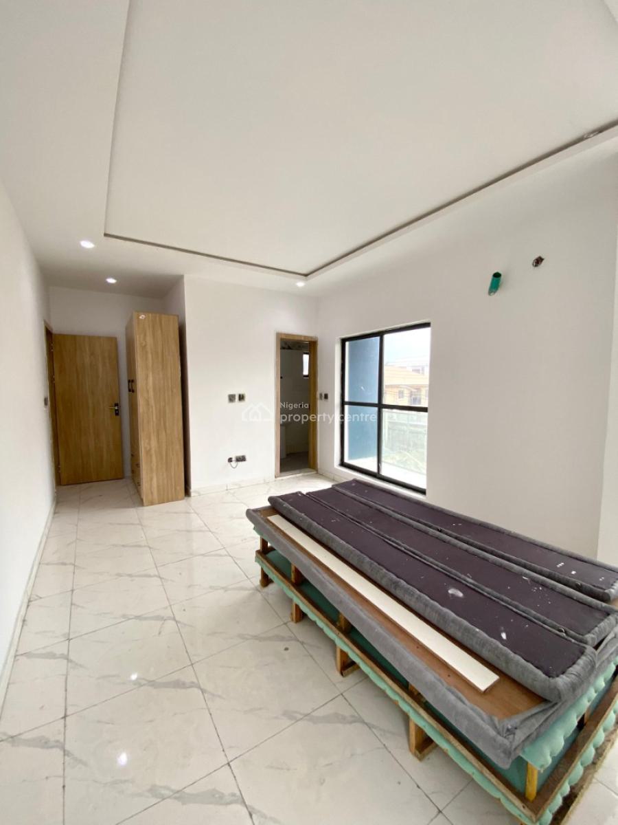 Contemporary 2 Bedroom Apartment with Swimming Pool, Ikate, Lekki, Lagos, Flat / Apartment for Sale