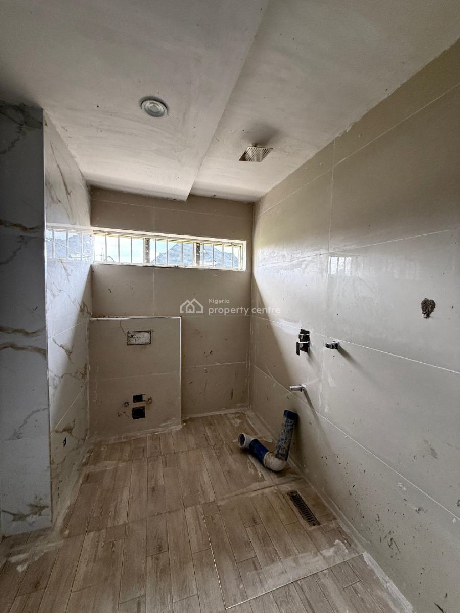 4 Bedroom Terrace Duplex with Bq, Guzape District, Abuja, Terraced Duplex for Sale