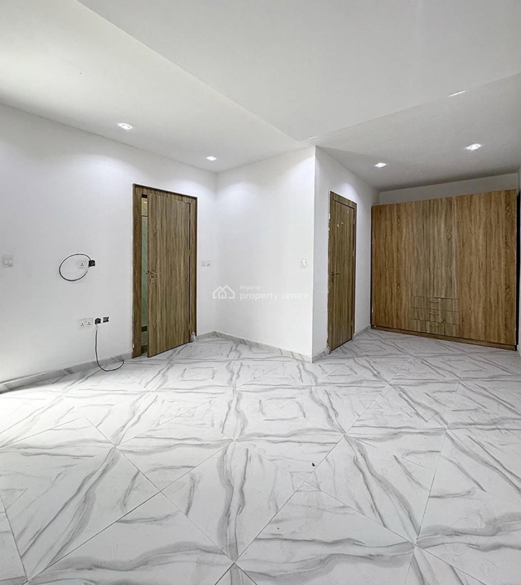 Fully Serviced 4 Bedrooms Terraced Duplexes, Ajah, Lagos, Terraced Duplex for Sale