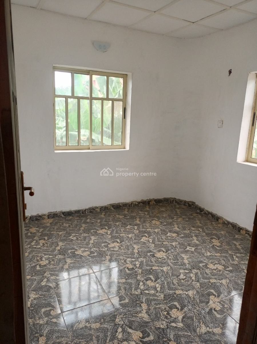 Exclusive Home Mini Flat with 2 Toilet and Pop, Comfort Zone, Magboro, Ogun, Mini Flat (room and Parlour) for Rent