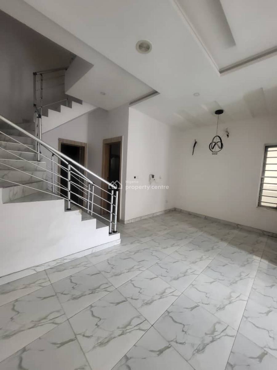 Specious Well Built 4 Bedroom Semi Detached Duplex with Bq, Chevron, Lekki Phase 2, Lekki, Lagos, Semi-detached Duplex for Rent