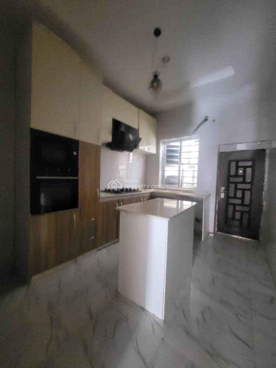 Specious Well Built 4 Bedroom Semi Detached Duplex with Bq, Chevron, Lekki Phase 2, Lekki, Lagos, Semi-detached Duplex for Rent