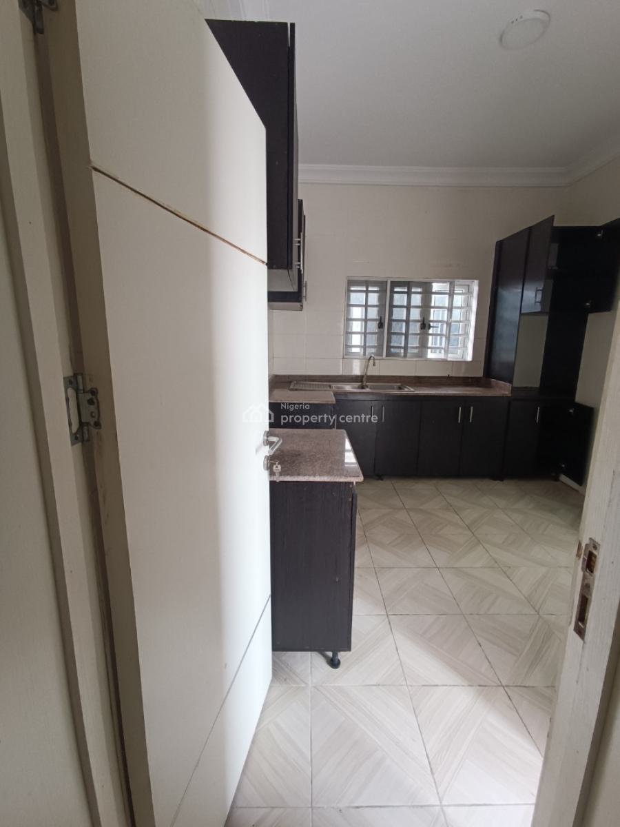 3 Bedroom Flat, Lagos Business School, Lbs, Before Blenco, Sangotedo, Ajah, Lagos, Flat / Apartment for Rent