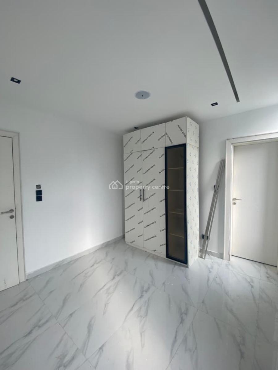 Newly Built Spacious 2 Bedroom with Pool Gym, Freedom Way, Lekki Phase 1, Lekki, Lagos, Flat / Apartment for Sale