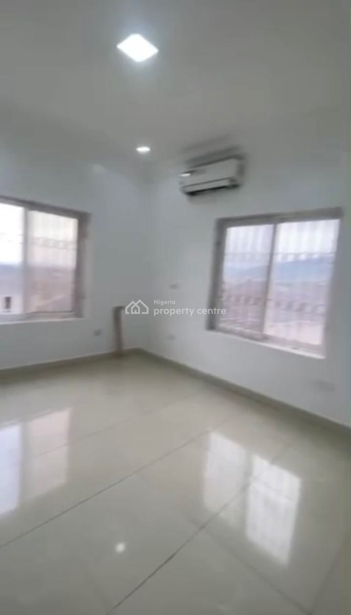 a Standard Sharp  3 Bedroom Apartment, Katampe, Abuja, Flat / Apartment for Rent