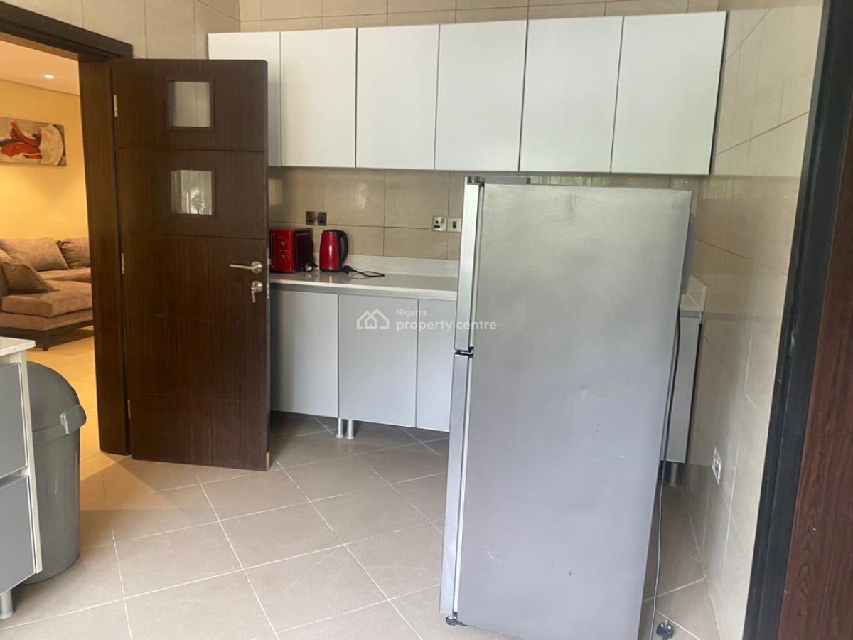 Fully Furnished 3 Bedroom Flat, Off Gerard Road, Ikoyi, Ikoyi, Lagos, Flat / Apartment for Rent