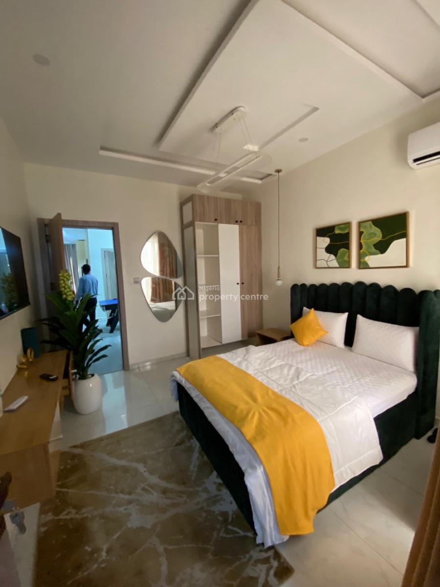 Spacious 2 Bedroom Flat with 3 Balconies  Comes with a Swimming Pool, Ikate Right, Ikate Elegushi, Lekki, Lagos, Flat / Apartment for Rent