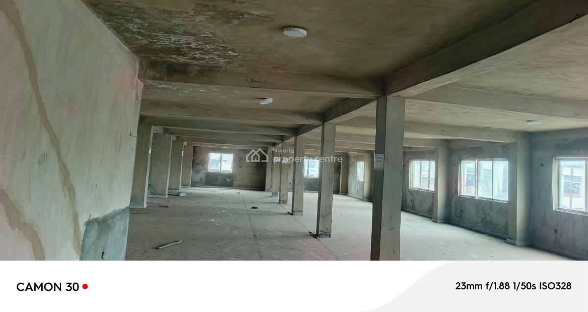 Good 11,000sqft Open Plan Office/storage Warehouse, Off Eric Moore, Surulere, Lagos, Warehouse for Rent