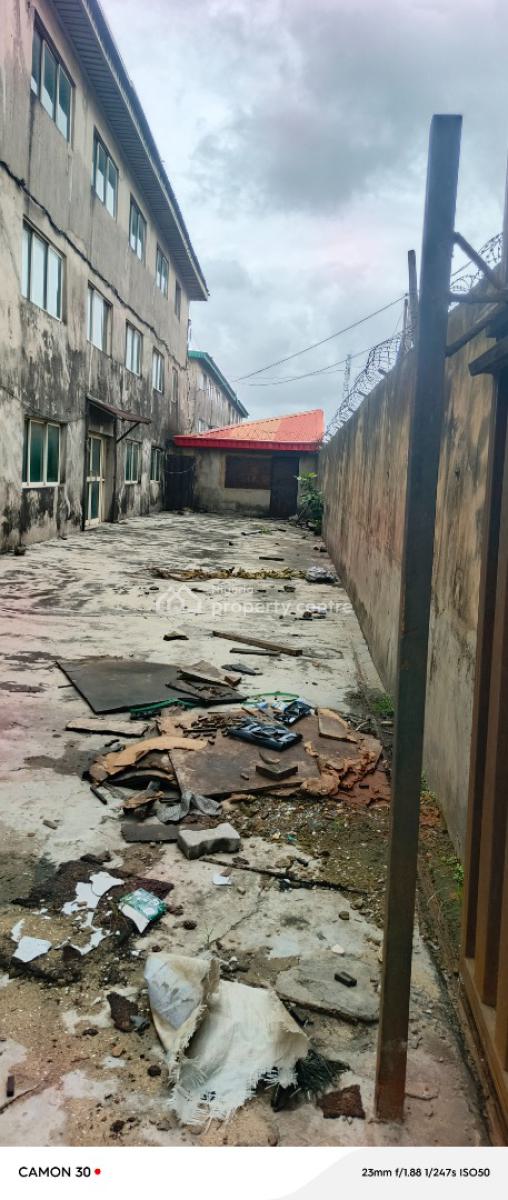 Good 11,000sqft Open Plan Office/storage Warehouse, Off Eric Moore, Surulere, Lagos, Warehouse for Rent