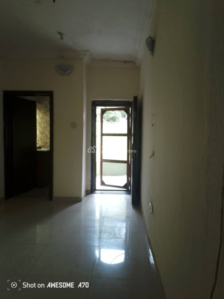 Lovely Miniflat, Onike, Iwaya, Yaba, Lagos, Mini Flat (room and Parlour) for Rent