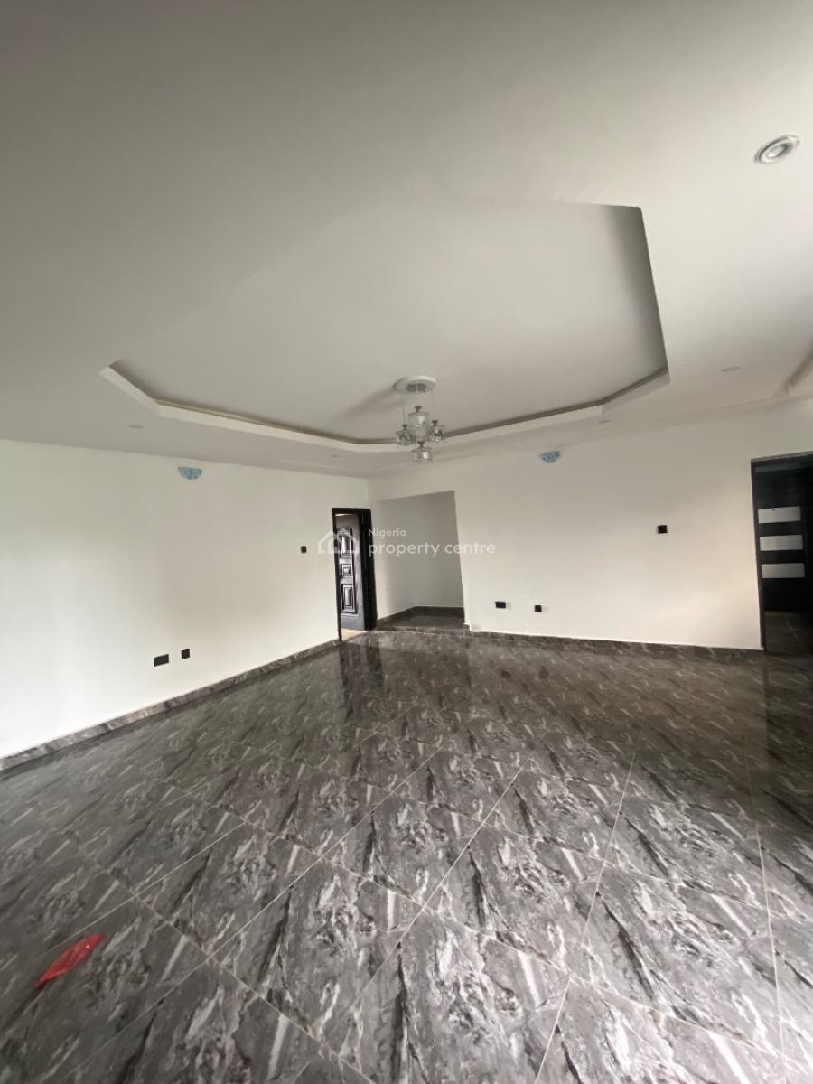 Magnificent 3 Bedroom Apartment Upstairs, Via Thera Annex Goodnews Extension, Ogombo, Ajah, Lagos, Flat / Apartment for Rent