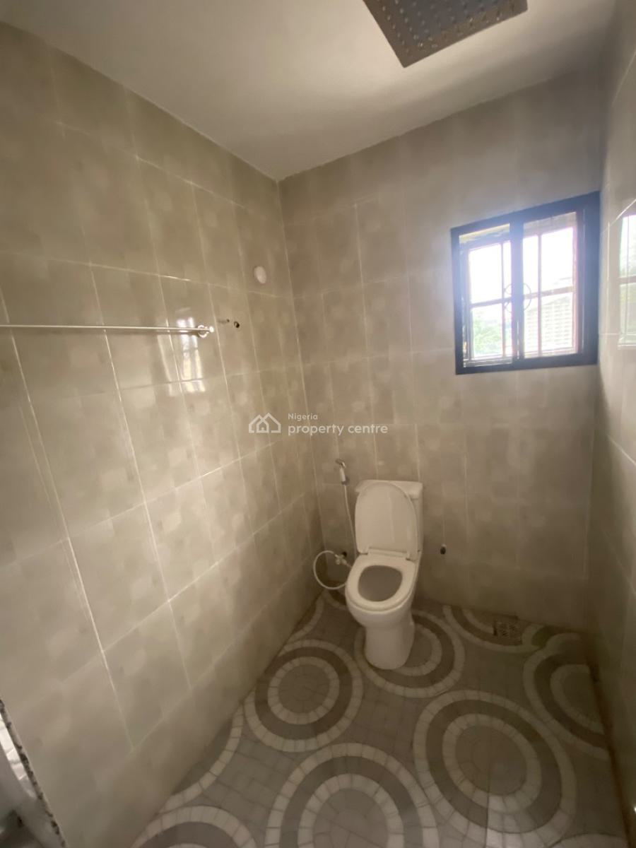 Magnificent 3 Bedroom Apartment Upstairs, Via Thera Annex Goodnews Extension, Ogombo, Ajah, Lagos, Flat / Apartment for Rent