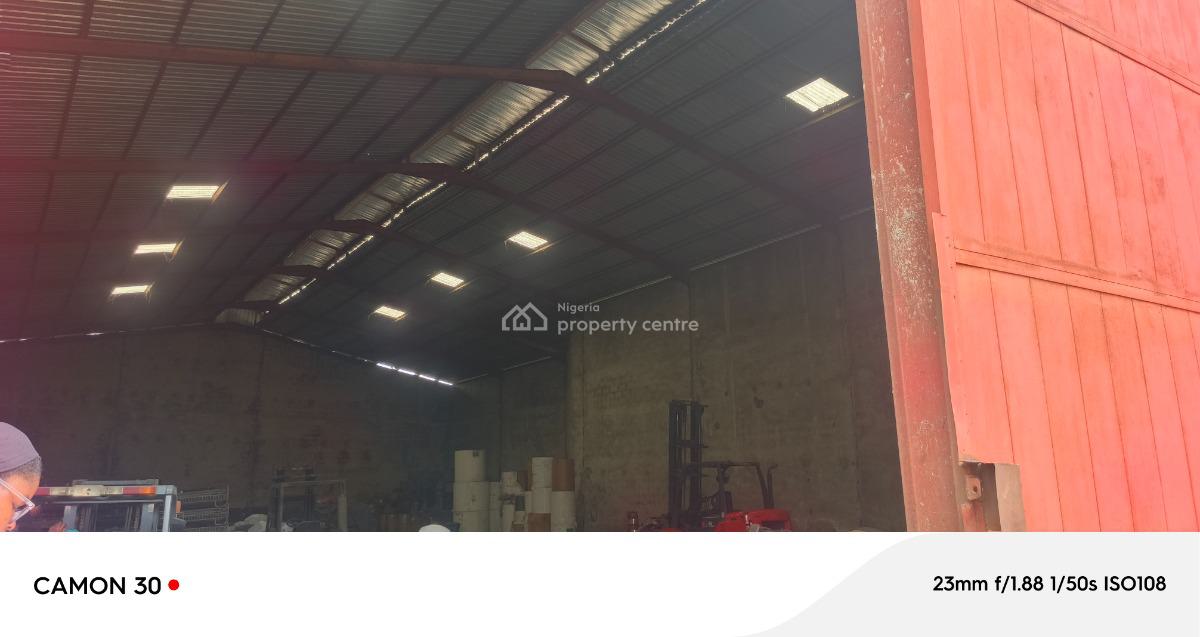 Warehouse of About 10,000sqft, Eric Moore, Surulere, Lagos, Warehouse for Rent