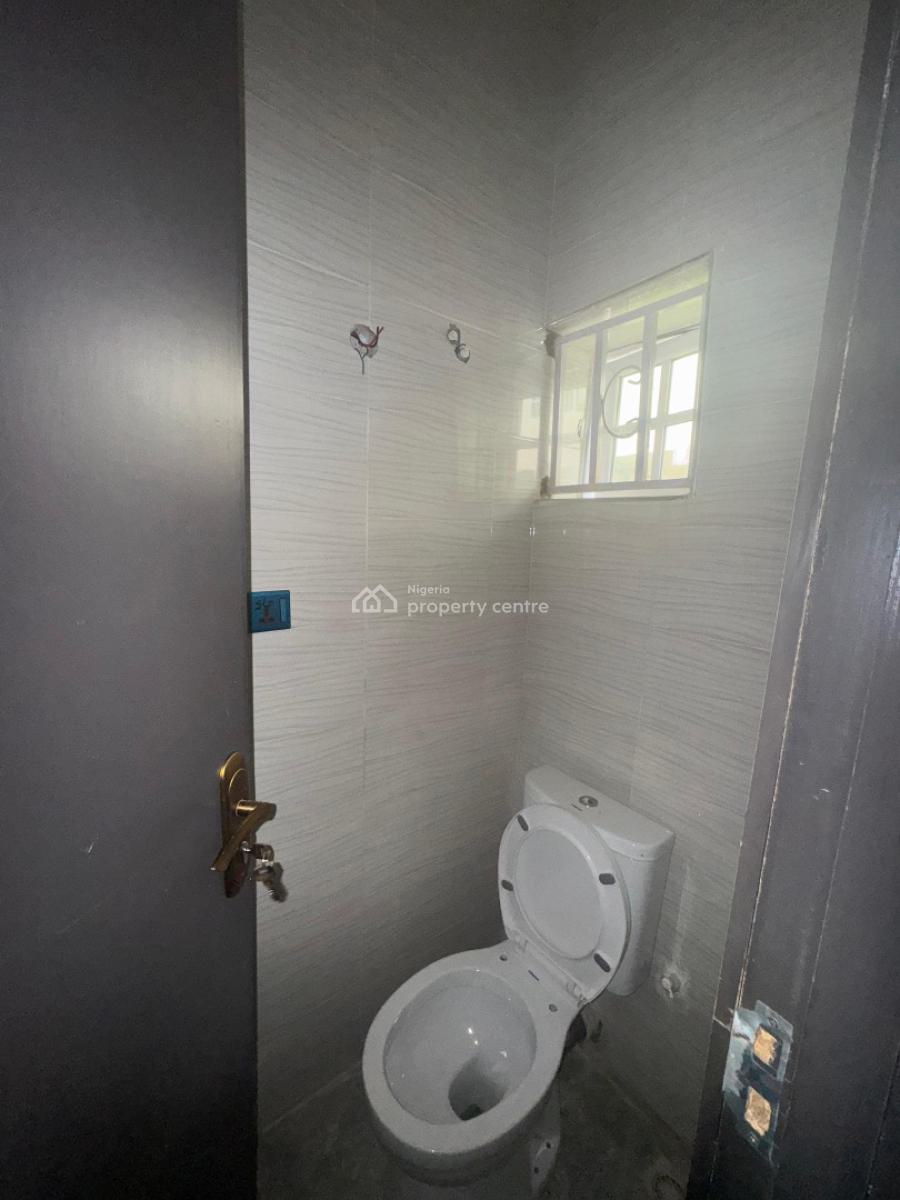 Clean 3 Bedroom Duplex, Around General Paint, Sangotedo, Ajah, Lagos, Terraced Duplex for Rent