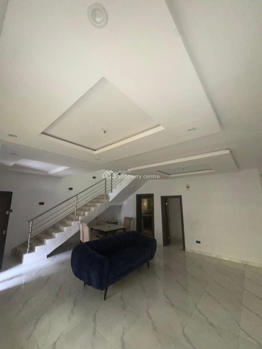 Clean 3 Bedroom Duplex, Around General Paint, Sangotedo, Ajah, Lagos, Terraced Duplex for Rent
