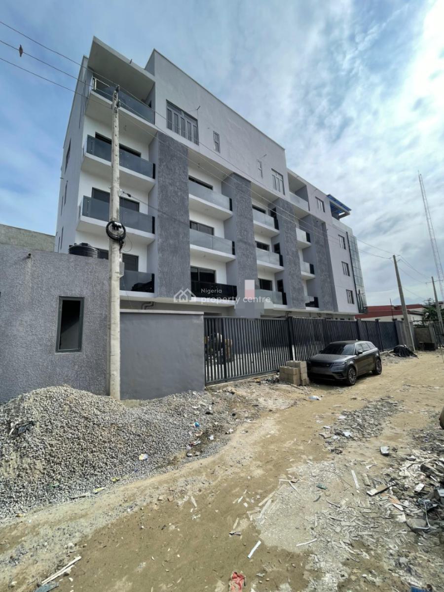 1 Bedroom Serviced Apartment Good for Air Bnb, Lekki Phase 1, Lekki, Lagos, Mini Flat (room and Parlour) for Sale
