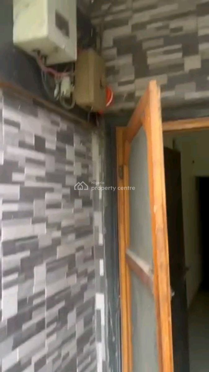 Decent Mini Upflat ,tilled with Kitchen Cabinet in a Well Secured Gate, Owodunni Street, Iwaya, Yaba, Lagos, Mini Flat (room and Parlour) for Rent