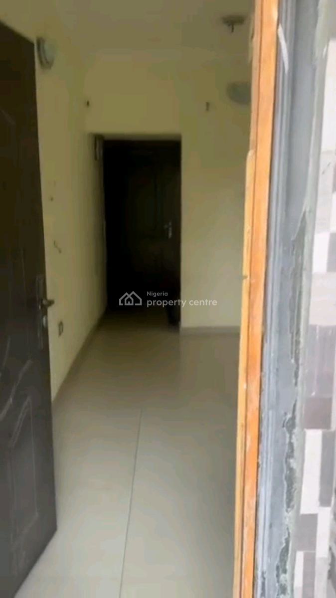 Decent Mini Upflat ,tilled with Kitchen Cabinet in a Well Secured Gate, Owodunni Street, Iwaya, Yaba, Lagos, Mini Flat (room and Parlour) for Rent