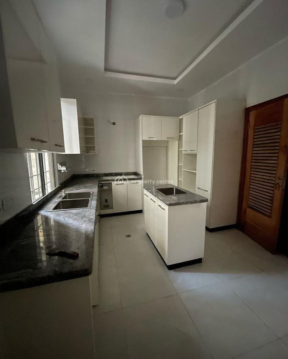 Stunning 5 Bedroom Detached Duplex with Bq, Lekki Phase 1, Lekki, Lagos, Detached Duplex for Sale