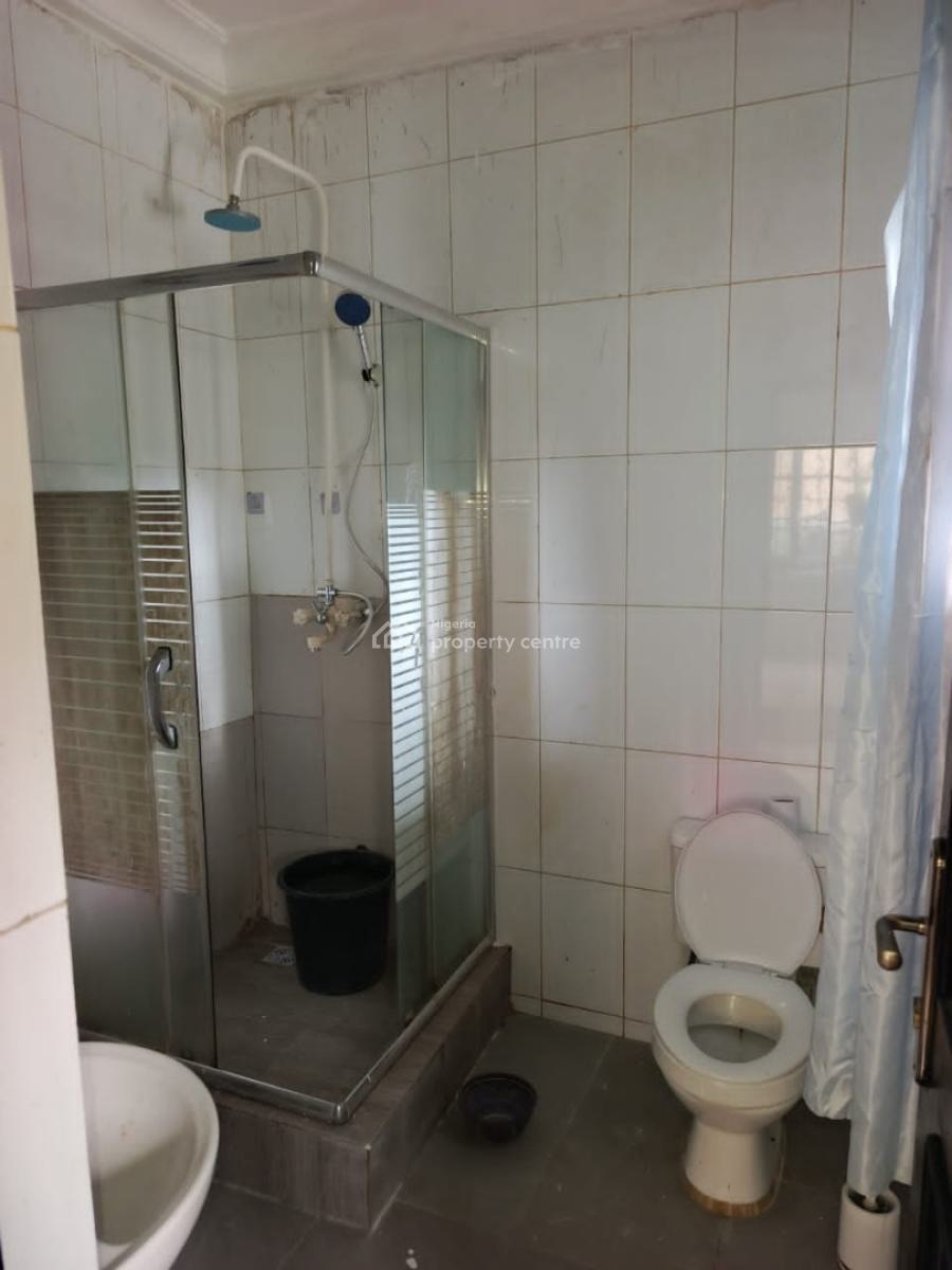 an Exquisite 3 Bedroom Apartment, U3 Estate, Lekki Right, Lekki Phase 1, Lekki, Lagos, Flat / Apartment for Rent
