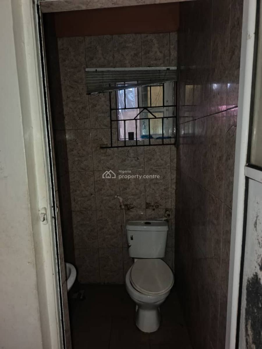 Miniflat with Car Park Available, Alagomeji, Yaba, Lagos, Mini Flat (room and Parlour) for Rent