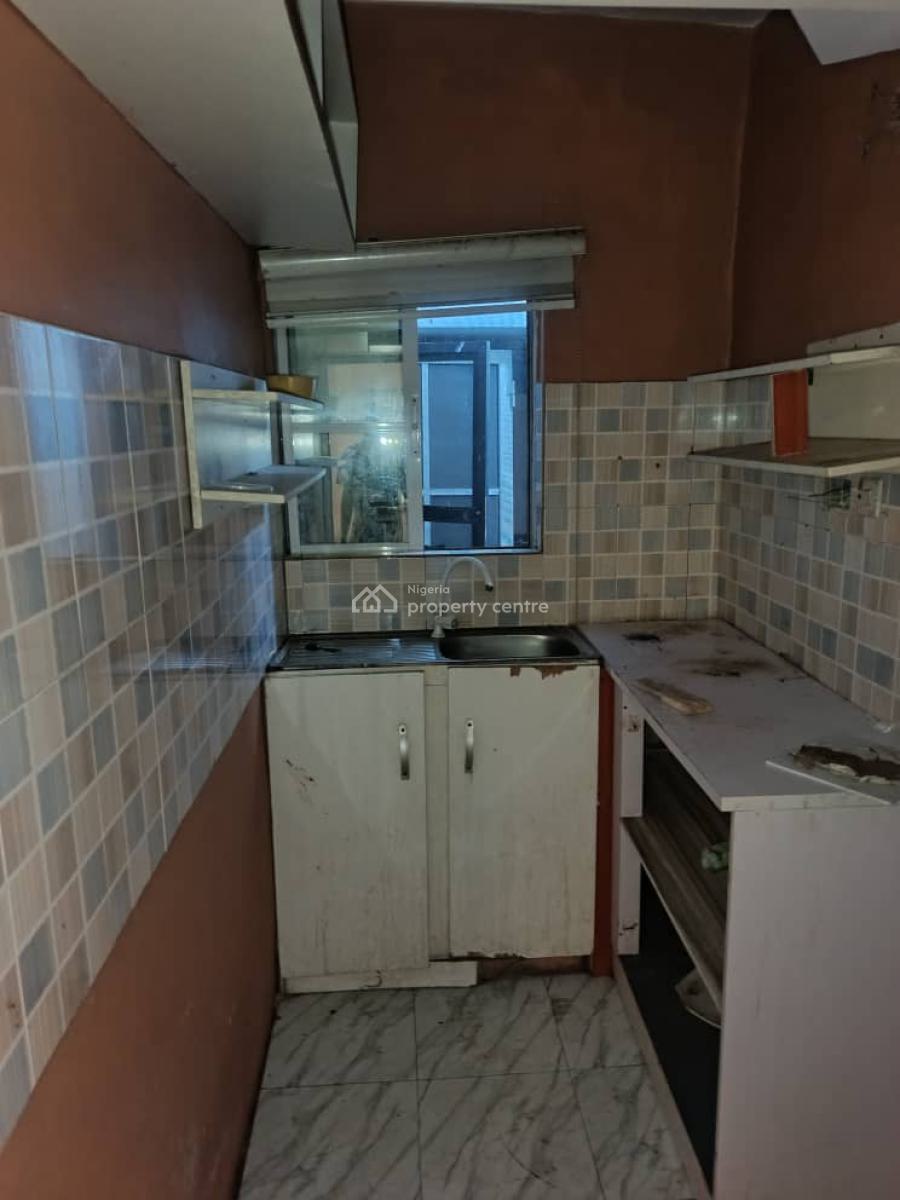 Miniflat with Car Park Available, Alagomeji, Yaba, Lagos, Mini Flat (room and Parlour) for Rent