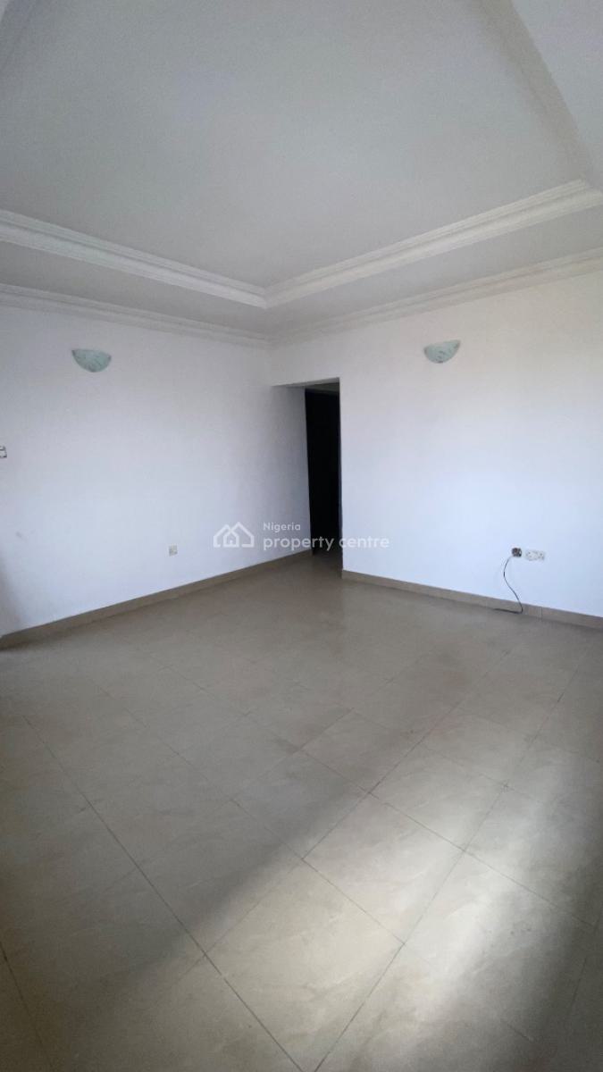 a Standard Room and Parlor, Mobil Road, Ilaje, Ajah, Lagos, Mini Flat (room and Parlour) for Rent