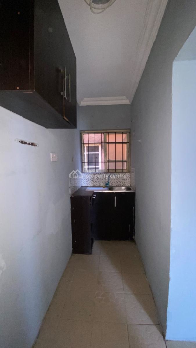 a Standard Room and Parlor, Mobil Road, Ilaje, Ajah, Lagos, Mini Flat (room and Parlour) for Rent