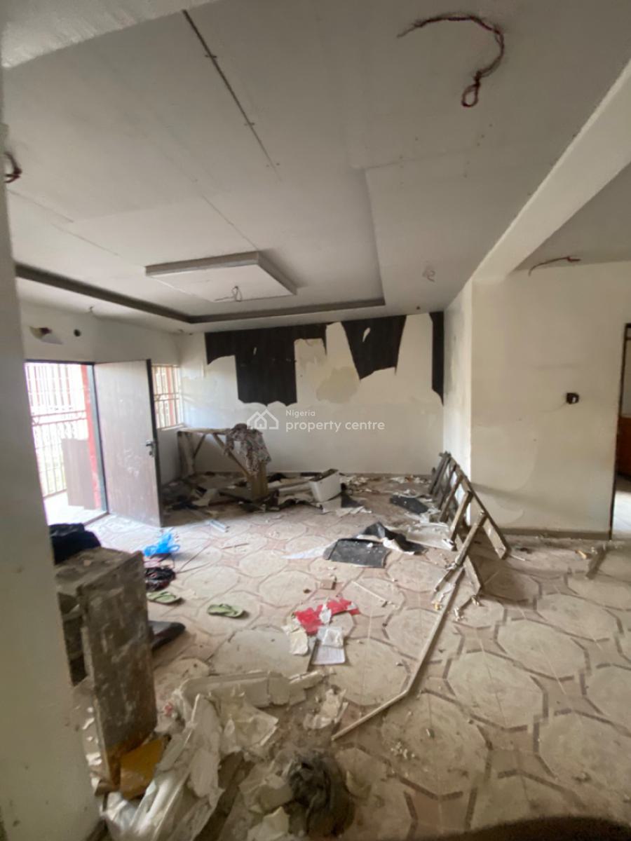 2 Bedroom Flat, Ground Floor, Tarred Road, Off Amino Kano, Wuse 2, Abuja, Flat / Apartment for Rent