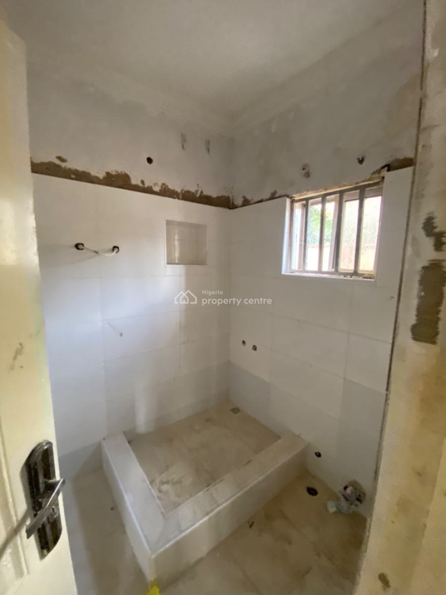 2 Bedroom Flat, Ground Floor, Tarred Road, Off Amino Kano, Wuse 2, Abuja, Flat / Apartment for Rent