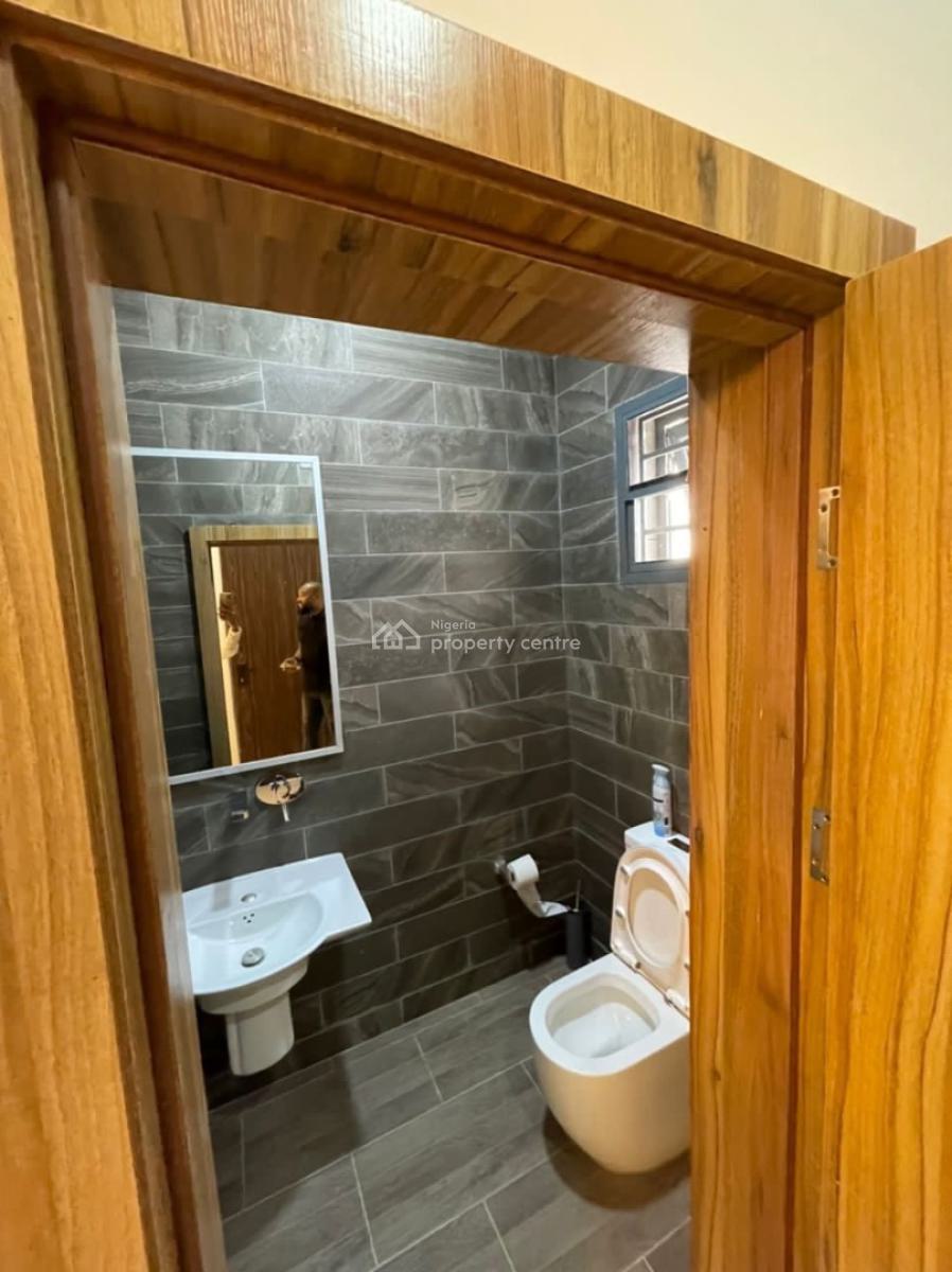 Astonishing Stand-alone (private) 4-bedroom Serviced Apartment, Lekki Phase 1, Lekki, Lagos, Detached Duplex Short Let