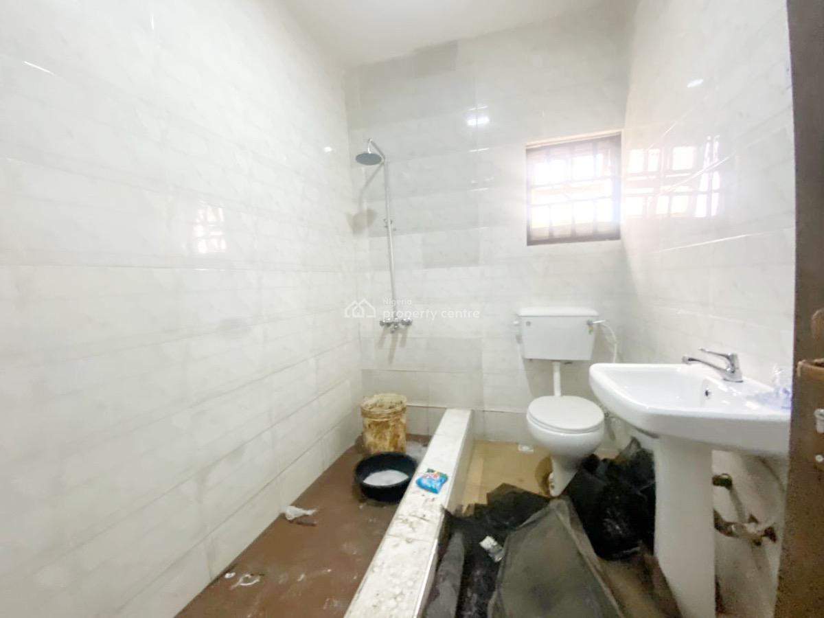 a Well Maintained Specious 3 Bedroom Flat, Isheri, Magodo, Lagos, Flat / Apartment for Rent