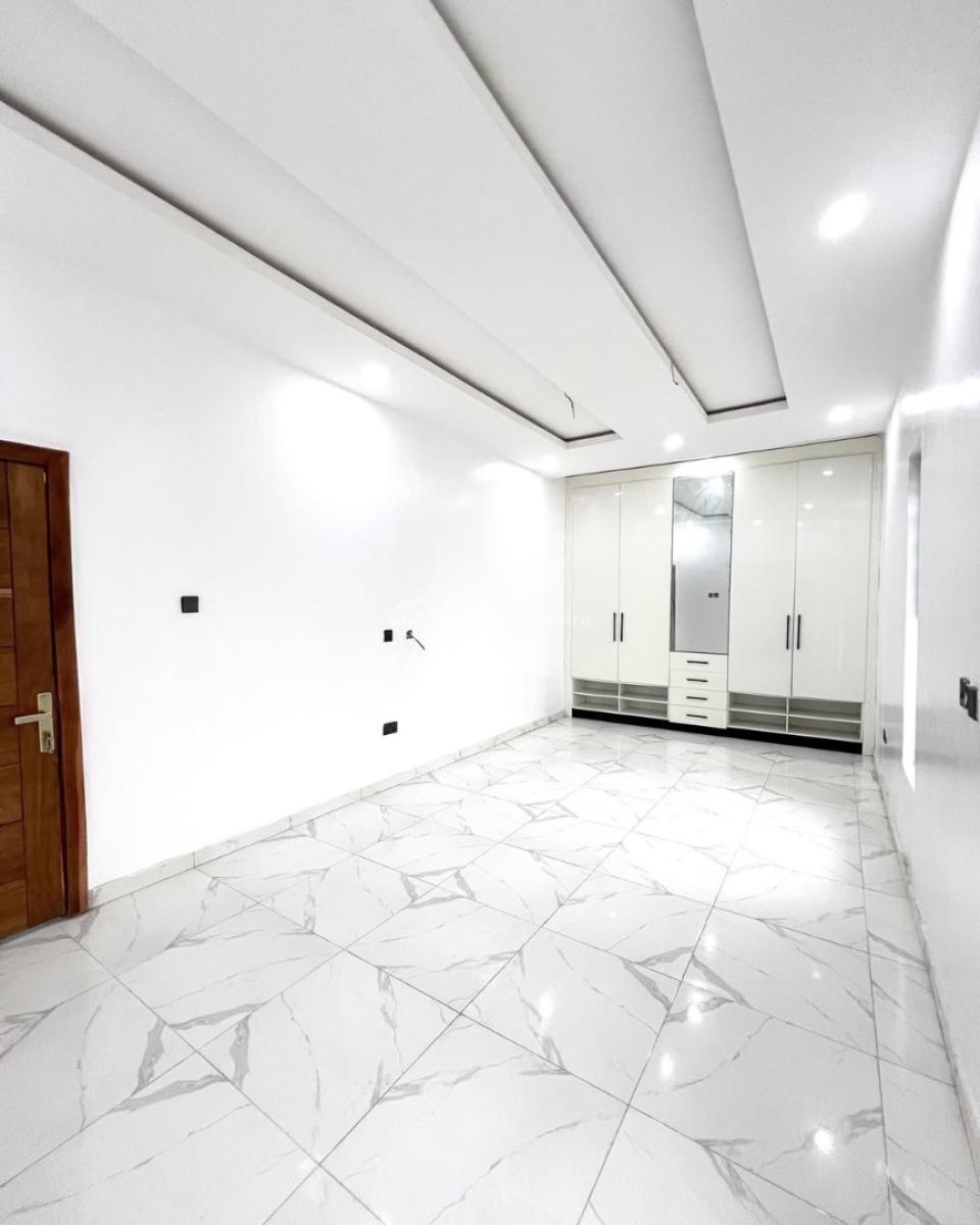 4 Bedroom Terrace Duplex -- Global C of O, Orchid Road, Lekki, Lagos, Terraced Duplex for Sale