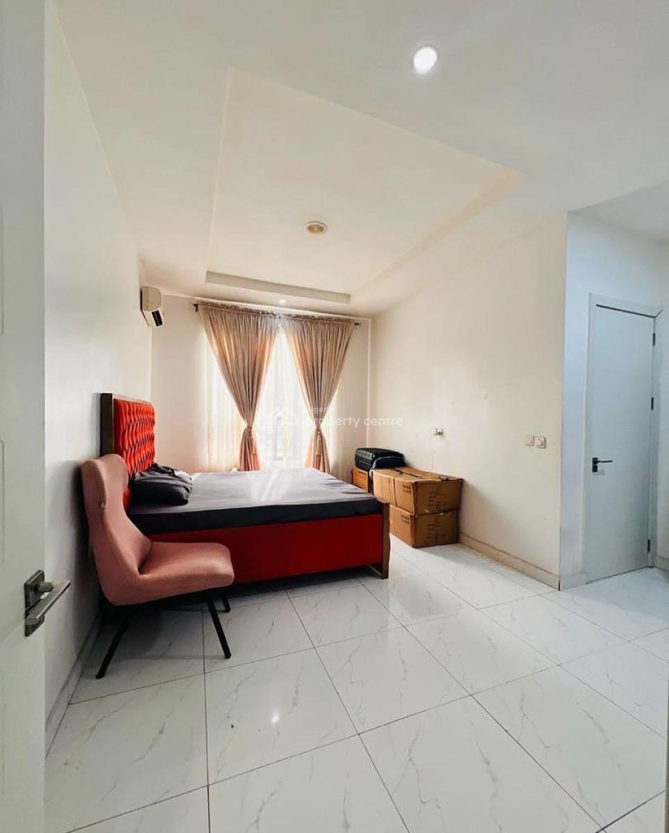 Lovely 2 Bedroom Apartment with Bq, Agungi, Lekki, Lagos, Block of Flats for Sale