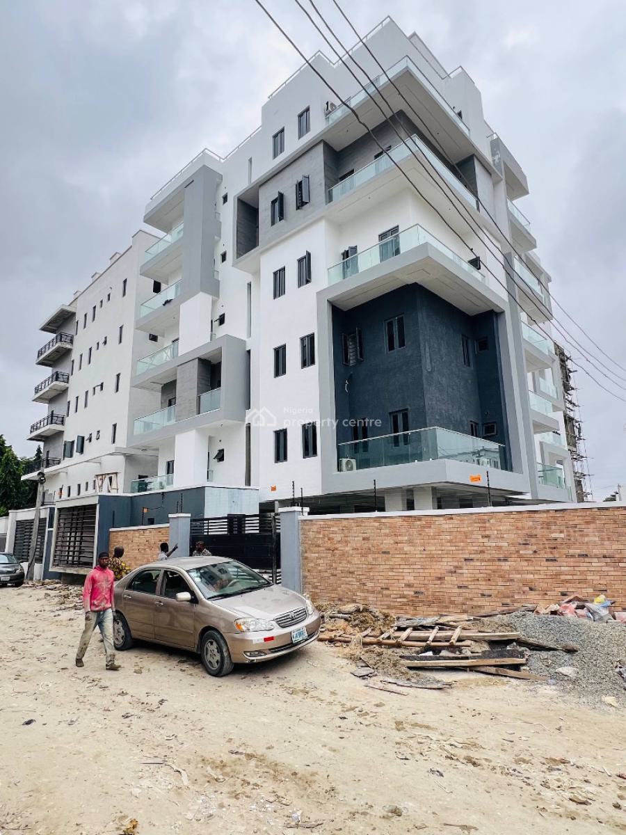 3 Bedroom Apartment + Bq, in a Gated and Secured Estate, Lekki Phase 1, Lekki, Lagos, Block of Flats for Sale