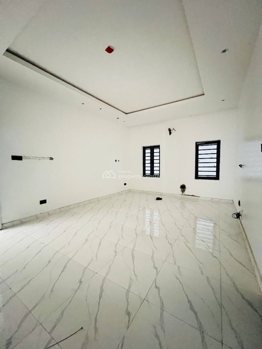 3 Bedroom Apartment + Bq, in a Gated and Secured Estate, Lekki Phase 1, Lekki, Lagos, Block of Flats for Sale