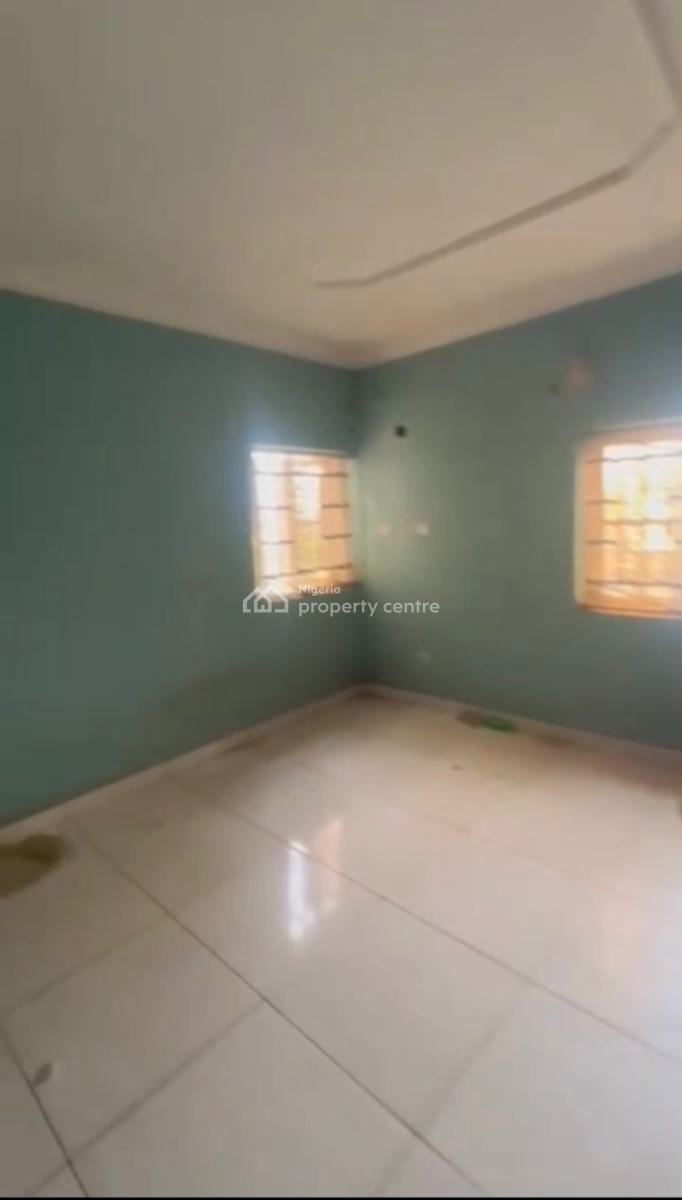 a Standard Luxury 3-bedroom Apartment, Kado, Abuja, Flat / Apartment for Rent