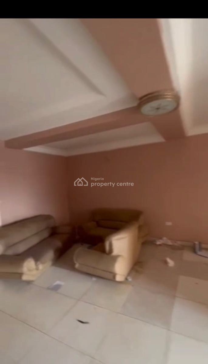 a Standard Luxury 3-bedroom Apartment, Kado, Abuja, Flat / Apartment for Rent