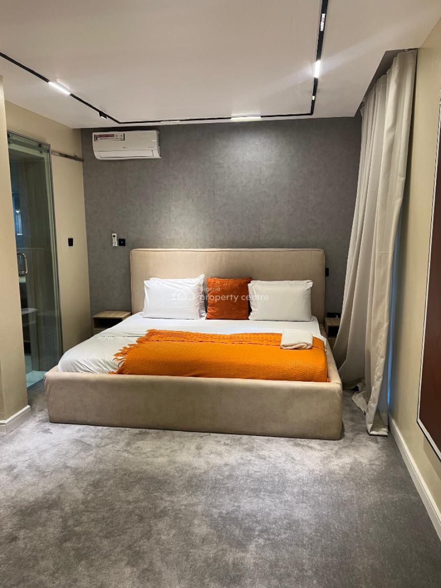 Luxury 2 Bedroom Flat with a Excellent Amenities, Callis Court,ebun-olu Adegboruwa Lane,off Freedom Way ,lekki Phase 1, Lekki Phase 1, Lekki, Lagos, Flat / Apartment Short Let