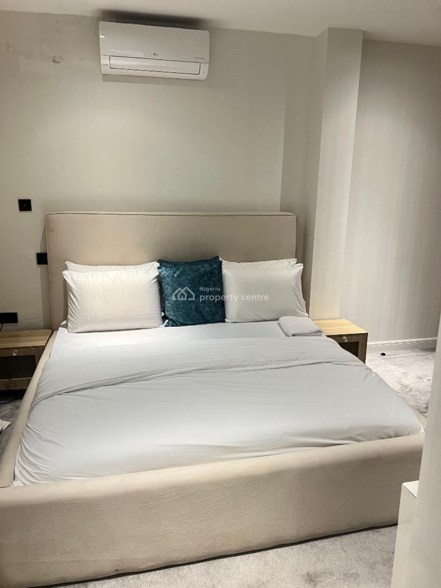 Luxury 2 Bedroom Flat with a Excellent Amenities, Callis Court,ebun-olu Adegboruwa Lane,off Freedom Way ,lekki Phase 1, Lekki Phase 1, Lekki, Lagos, Flat / Apartment Short Let