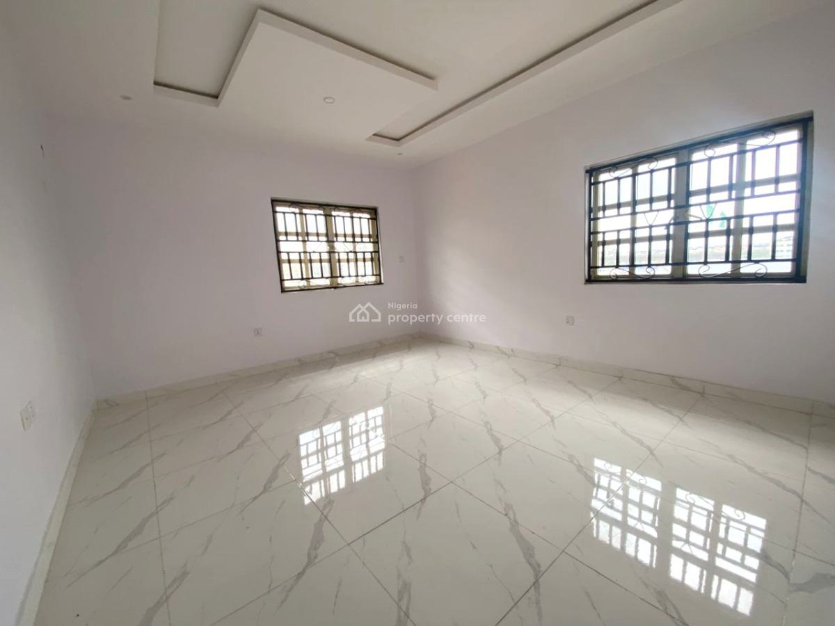 Luxury 3 Bedroom Apartment, Gra Phase 1, Magodo, Lagos, Flat / Apartment for Rent
