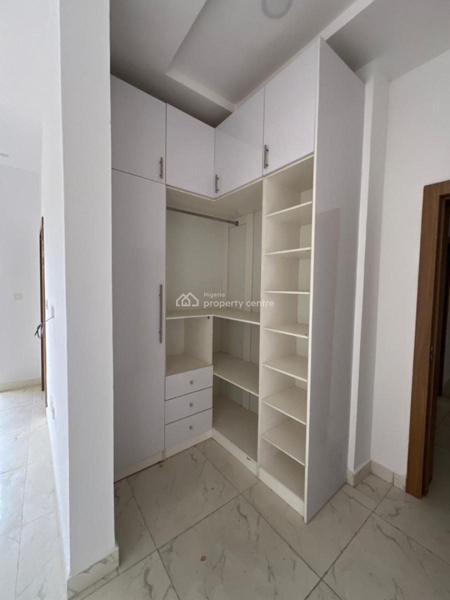 3 Bedroom Luxury Apartment, Paragon Apartment,, Lekki Phase 1, Lekki, Lagos, Flat / Apartment for Sale