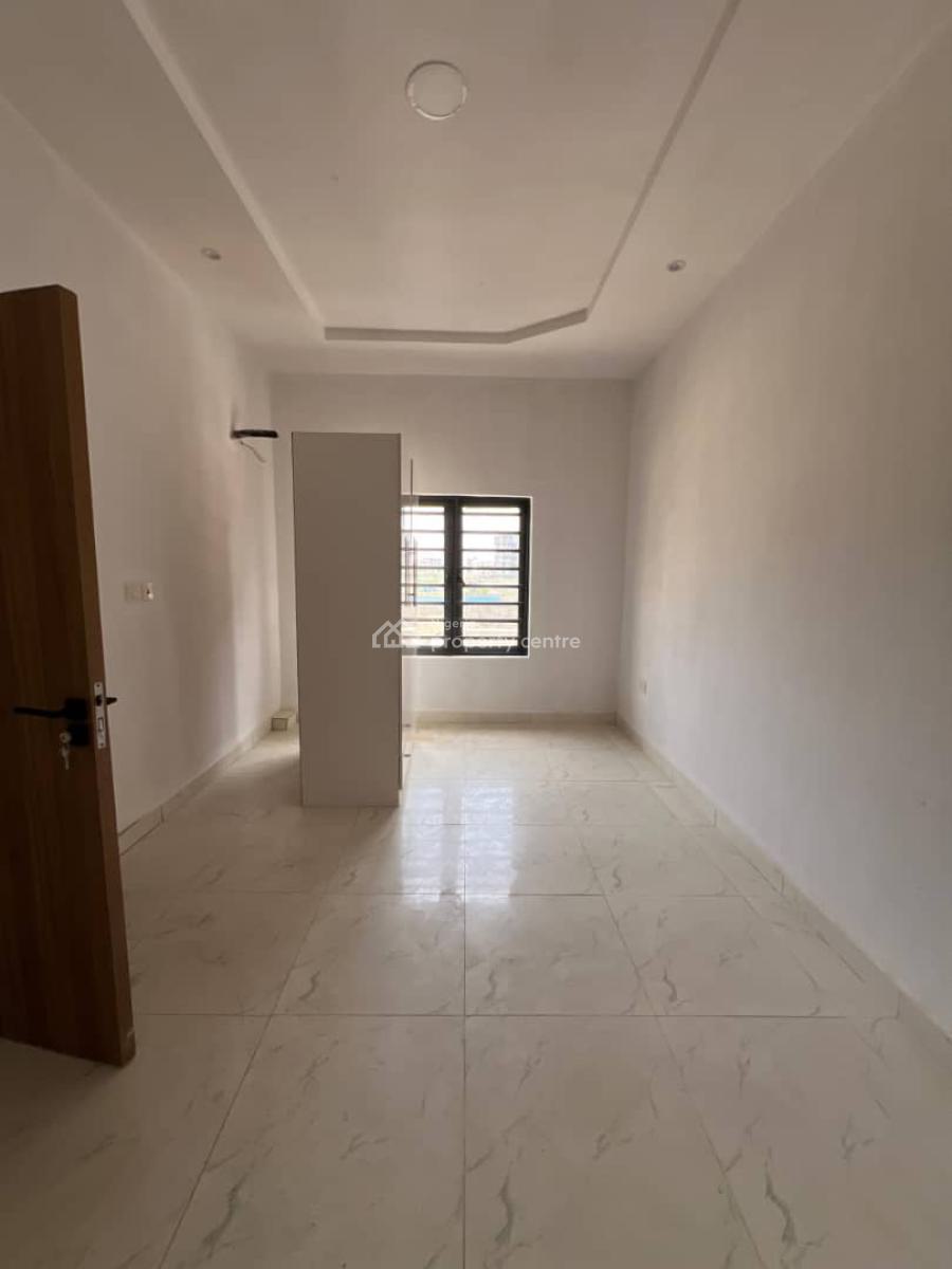3 Bedroom Luxury Apartment, Paragon Apartment,, Lekki Phase 1, Lekki, Lagos, Flat / Apartment for Sale