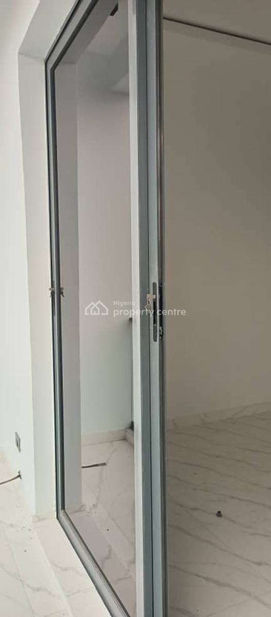 Brand New 3 Bedroom Apartment with Swimming Pool, Lekki Phase 1, Lekki, Lagos, Flat / Apartment for Sale