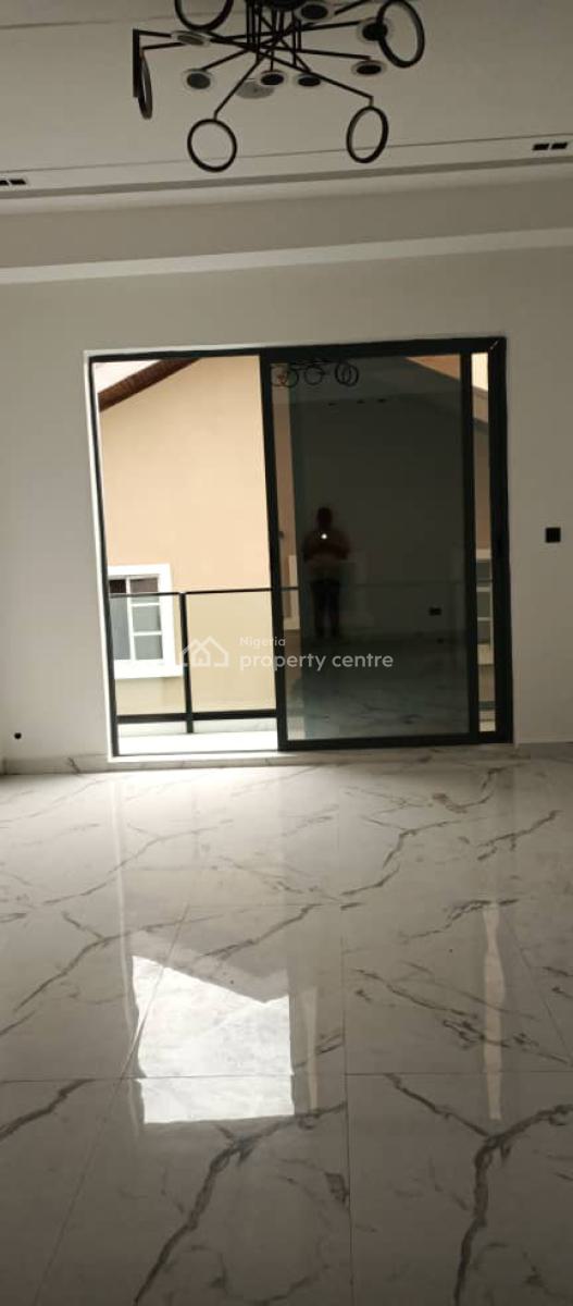 Brand New 3 Bedroom Apartment with Swimming Pool, Lekki Phase 1, Lekki, Lagos, Flat / Apartment for Sale