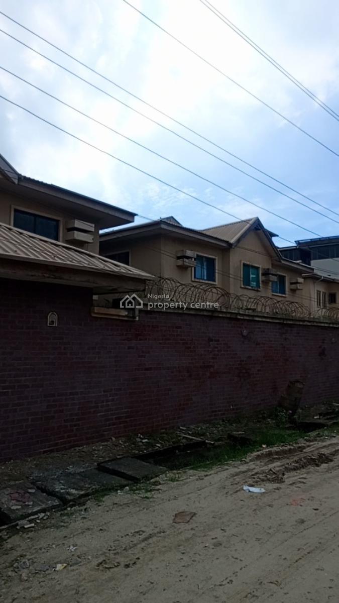 3 Bedrooms Flat, Engr Murphy Adetoro Street, Alpha Beach, Atlantic View Estate, Igbo Efon, Lekki, Lagos, Flat / Apartment for Rent