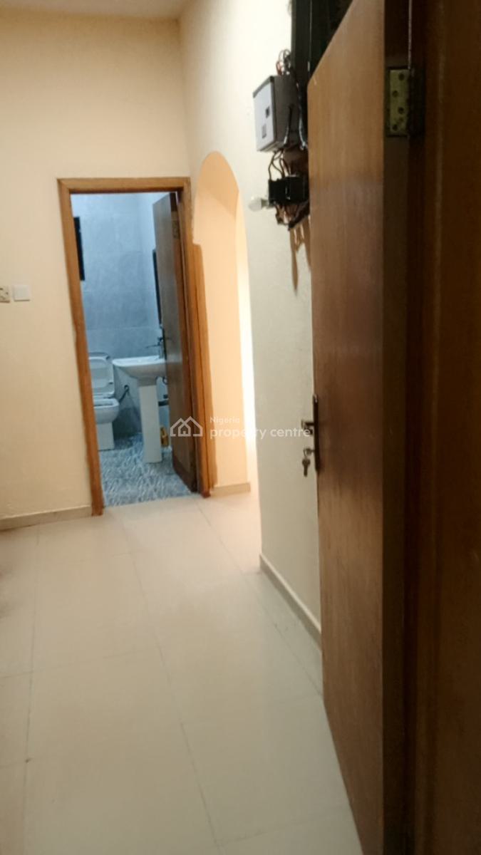 3 Bedrooms Flat, Engr Murphy Adetoro Street, Alpha Beach, Atlantic View Estate, Igbo Efon, Lekki, Lagos, Flat / Apartment for Rent